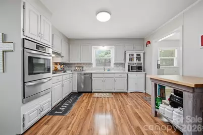 115 Wedgewood Drive, Morganton, NC 28655 - Photo 16
