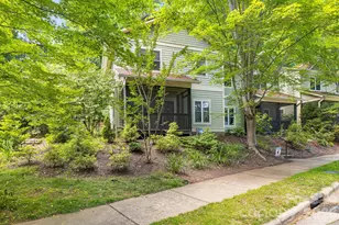 72 Owens Bell Ln, Asheville, NC 28801 - Photo 2