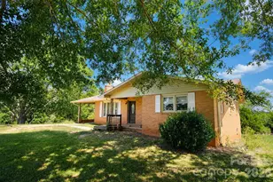 360 Davenport Rd, Rutherfordton, NC 28139 - Photo 2