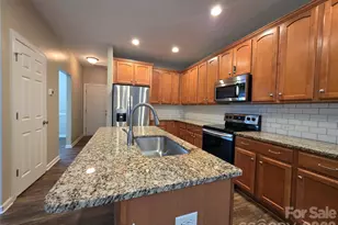 5908 Bonny Bridge Ct, Charlotte, NC 28278 - Photo 14