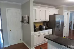1843 Tanfield Dr, Matthews, NC 28105 - Photo 10