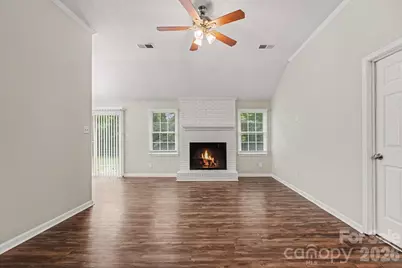 4106 Woodbury Terrace NW, Concord, NC 28027 - Photo 4