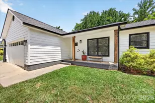 8610 Brookstead Dr, Charlotte, NC 28215 - Photo 6