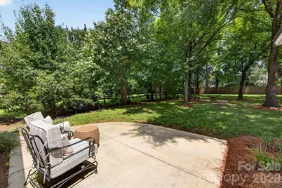 8610 Brookstead Drive, Charlotte, NC 28215 - Photo 38