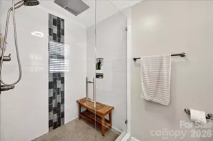 8610 Brookstead Dr, Charlotte, NC 28215 - Photo 30