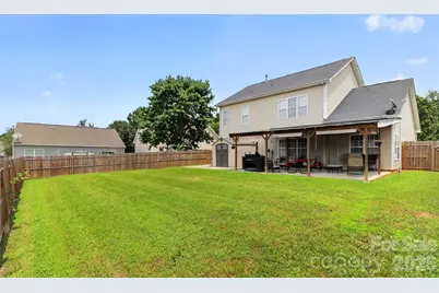 7613 Deluca Drive, Charlotte, NC 28215 - Photo 42