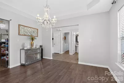 7613 Deluca Drive, Charlotte, NC 28215 - Photo 6