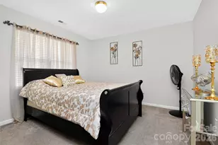 7613 Deluca Dr, Charlotte, NC 28215 - Photo 30