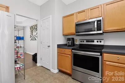7613 Deluca Drive, Charlotte, NC 28215 - Photo 16