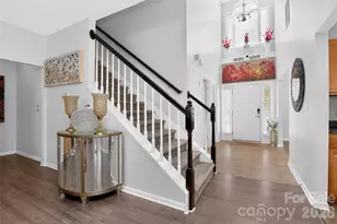 7613 Deluca Dr, Charlotte, NC 28215 - Photo 8