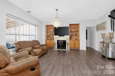 7613 Deluca Drive, Charlotte, NC 28215 - Photo 10