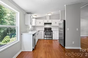 3532 4th Ave Ln NE, Conover, NC 28613 - Photo 4