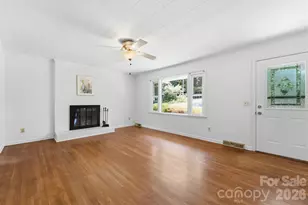 167 Pauline Ave, Franklin, NC 28734 - Photo 6