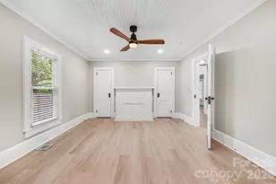 1601 Lawing Rd, Charlotte, NC 28216 - Photo 18