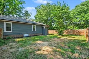 1601 Lawing Rd, Charlotte, NC 28216 - Photo 28
