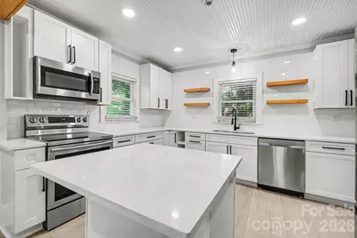 1601 Lawing Road, Charlotte, NC 28216 - Photo 14