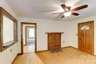 435 Mountain Cv Rd, Marshall, NC 28753 - Photo 10