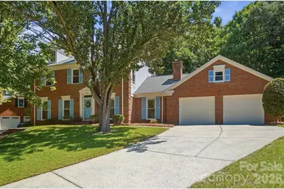 730 Fredricksburg Road, Matthews, NC 28105 - Photo 2