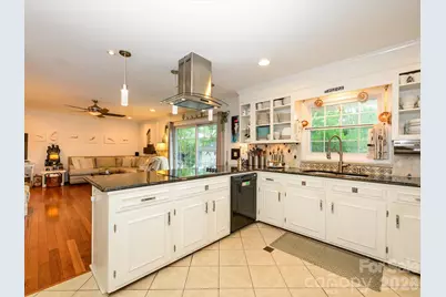 1300 Bevis Drive, Charlotte, NC 28209 - Photo 14