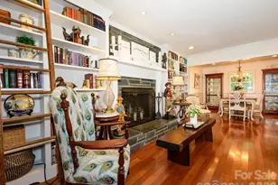 1300 Bevis Dr, Charlotte, NC 28209 - Photo 6