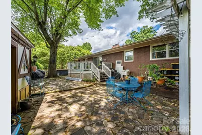 1300 Bevis Drive, Charlotte, NC 28209 - Photo 36