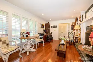 1300 Bevis Dr, Charlotte, NC 28209 - Photo 8
