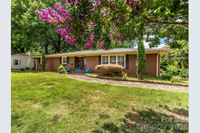 1300 Bevis Drive, Charlotte, NC 28209 - Photo 38