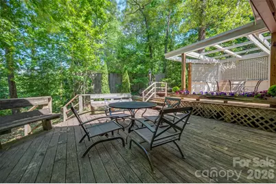 415 E Lakeshore Drive, Landrum, SC 29356 - Photo 24