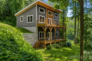 19 Sassafras Valley Rd, Swannanoa, NC 28778 - Photo 2