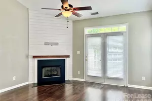 119 Ross Moore Ave, Charlotte, NC 28205 - Photo 2