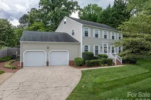 2410 Monticello Dr, Gastonia, NC 28056 - Photo 2