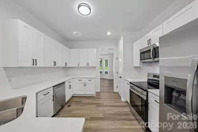 2622 Billings Park Drive, Charlotte, NC 28213 - Photo 10