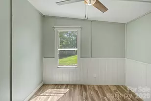1011 Reed St, Asheville, NC 28804 - Photo 26