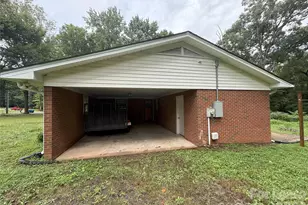 4001 Peggy Ln, Mint Hill, NC 28227 - Photo 2