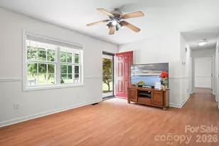 218 Vernon St, Cherryville, NC 28021 - Photo 4