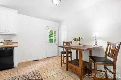 218 Vernon Street, Cherryville, NC 28021 - Photo 10