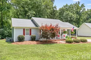 218 Vernon St, Cherryville, NC 28021 - Photo 1