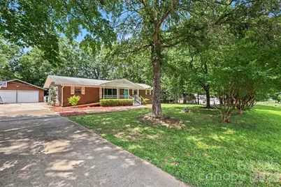 953 Twin Lakes Road, Rock Hill, SC 29732 - Photo 2