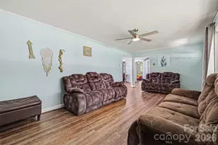 953 Twin Lakes Rd, Rock Hill, SC 29732 - Photo 4