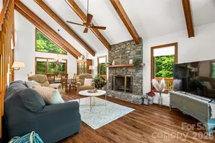 340 Sugar Hollow Rd, Fairview, NC 28730 - Photo 8