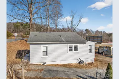 105 Countryside Drive SW, Lenoir, NC 28645 - Photo 24