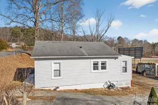 105 Countryside Dr SW, Lenoir, NC 28645 - Photo 24