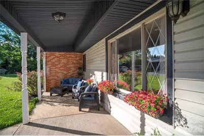 98 N Pinecrest Lane, Hendersonville, NC 28739 - Photo 4
