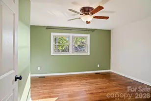 98 N Pinecrest Ln, Hendersonville, NC 28739 - Photo 26