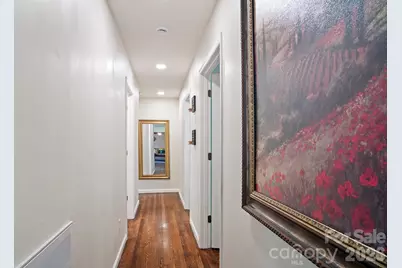 98 N Pinecrest Lane, Hendersonville, NC 28739 - Photo 20