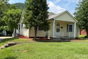 620 Rutherford Rd, Marion, NC 28752 - Photo 2