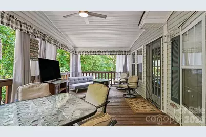 113 Lake View Drive, New London, NC 28127 - Photo 18