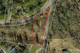 549 Henderson St, Saluda, NC 28773 - Photo 18
