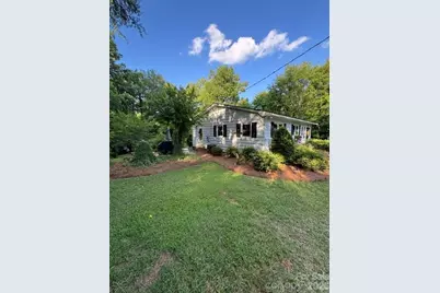 606 N Pine Lane, Wadesboro, NC 28170 - Photo 2
