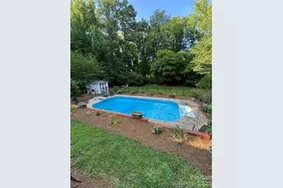 606 N Pine Lane, Wadesboro, NC 28170 - Photo 6